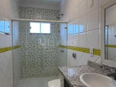 Casa com 4 Dormitórios - Miniatura - Lunardi Imóveis