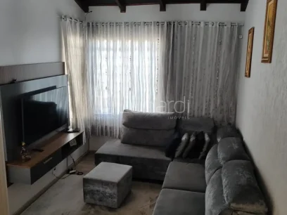 Casa com 3 Dormitórios - Miniatura - Lunardi Imóveis