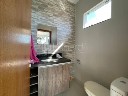 Casa com 3 Dormitórios - Miniatura - Lunardi Imóveis