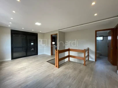 Casa com 3 Dormitórios - Miniatura - Lunardi Imóveis