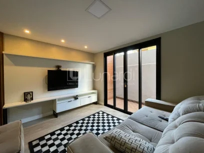 Casa com 3 Dormitórios - Miniatura - Lunardi Imóveis