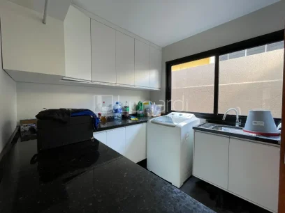 Casa com 3 Dormitórios - Miniatura - Lunardi Imóveis