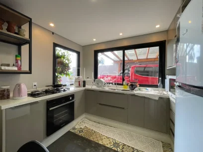 Casa com 3 Dormitórios - Miniatura - Lunardi Imóveis