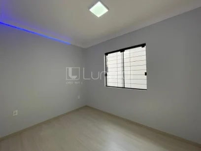 Casa com 3 Dormitórios - Miniatura - Lunardi Imóveis