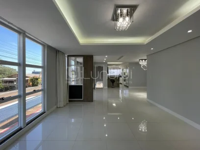 Casa com 3 Dormitórios - Miniatura - Lunardi Imóveis