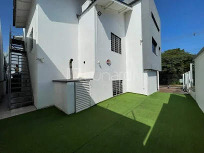 Casa com 3 Dormitórios - Miniatura - Lunardi Imóveis