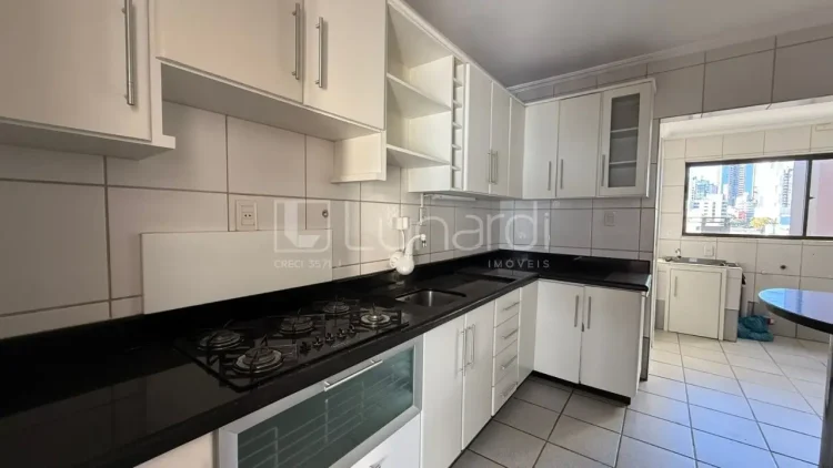 Apartamento com 3 Dormitórios - Lunardi Imóveis