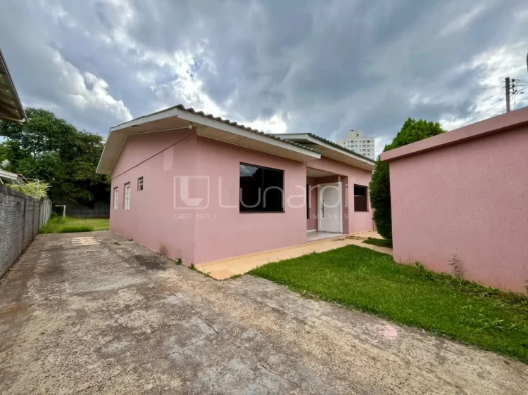 Casa com 3 Dormitórios - Lunardi Imóveis