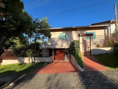 Casa com 2 Dormitórios - Lunardi Imóveis