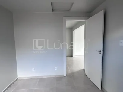 Casa com 3 Dormitórios - Miniatura - Lunardi Imóveis