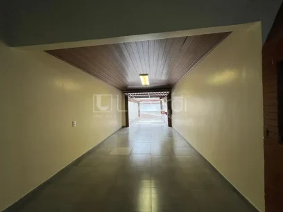 Casa com 3 Dormitórios - Miniatura - Lunardi Imóveis