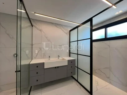 Casa com 3 Suítes - Miniatura - Lunardi Imóveis