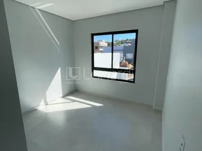 Casa com 2 Dormitórios - Miniatura - Lunardi Imóveis