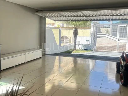 Casa com 3 Dormitórios - Miniatura - Lunardi Imóveis