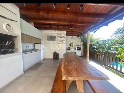 Casa com 3 Dormitórios - Miniatura - Lunardi Imóveis