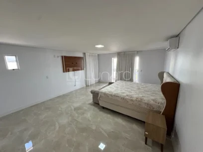 Casa com 5 Dormitórios - Miniatura - Lunardi Imóveis