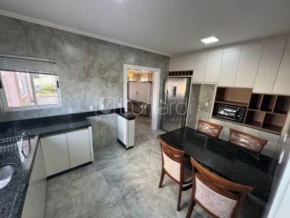 Casa com 5 Dormitórios - Miniatura - Lunardi Imóveis