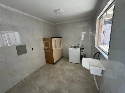 Casa com 5 Dormitórios - Miniatura - Lunardi Imóveis