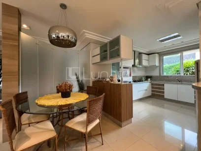 Casa em Condomínio com 3 Suítes - Miniatura - Lunardi Imóveis