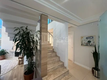 Casa em Condomínio com 3 Suítes - Miniatura - Lunardi Imóveis