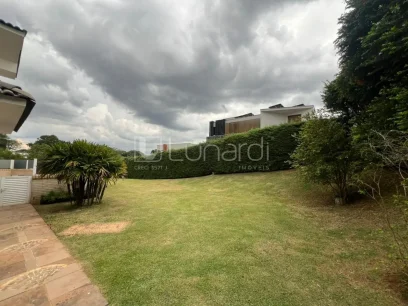 Casa em Condomínio com 3 Suítes - Miniatura - Lunardi Imóveis