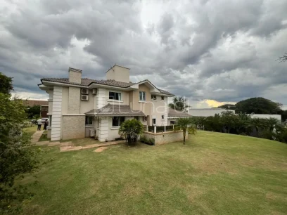 Casa em Condomínio com 3 Suítes - Miniatura - Lunardi Imóveis