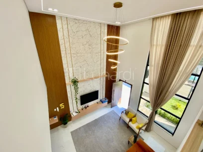 Casa com 4 Dormitórios - Miniatura - Lunardi Imóveis