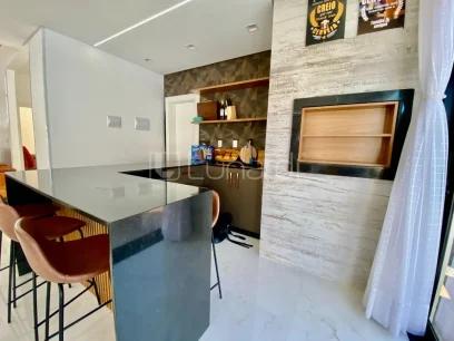 Casa com 4 Dormitórios - Miniatura - Lunardi Imóveis