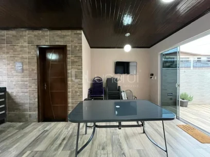 Casa com 4 Dormitórios - Miniatura - Lunardi Imóveis