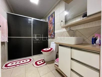 Casa com 4 Dormitórios - Miniatura - Lunardi Imóveis