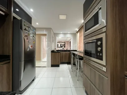 Casa com 4 Dormitórios - Miniatura - Lunardi Imóveis