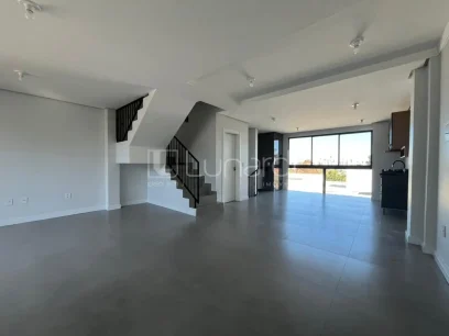 Casa com 3 Dormitórios - Miniatura - Lunardi Imóveis