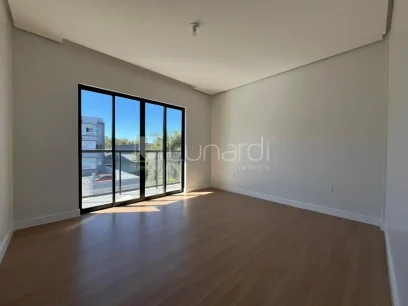 Casa com 3 Dormitórios - Miniatura - Lunardi Imóveis