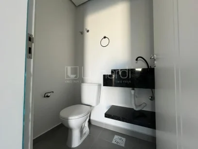 Casa com 3 Dormitórios - Miniatura - Lunardi Imóveis