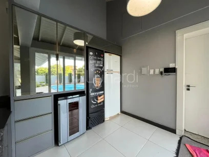 Casa com 3 Dormitórios - Miniatura - Lunardi Imóveis