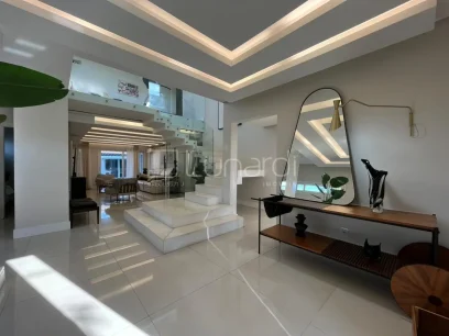 Casa com 3 Dormitórios - Miniatura - Lunardi Imóveis