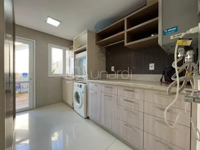 Casa com 3 Dormitórios - Miniatura - Lunardi Imóveis