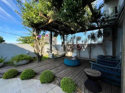 Casa com 3 Dormitórios - Miniatura - Lunardi Imóveis