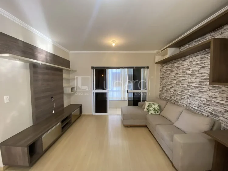 Apartamento com 2 Dormitórios - Lunardi Imóveis