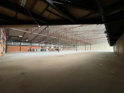 Barracão - Miniatura - Lunardi Imóveis