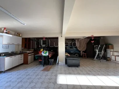 Casa com 2 Dormitórios - Miniatura - Lunardi Imóveis