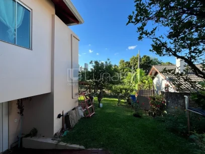 Casa com 2 Dormitórios - Miniatura - Lunardi Imóveis