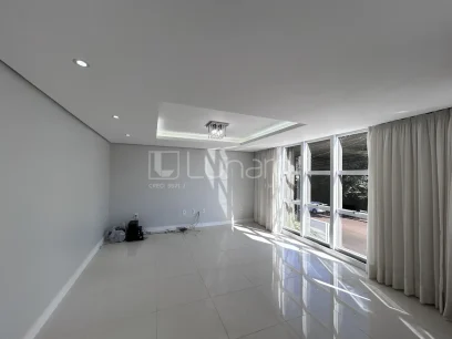 Casa com 3 Dormitórios - Miniatura - Lunardi Imóveis