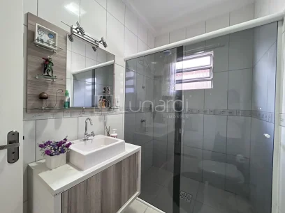 Casa com 3 Dormitórios - Miniatura - Lunardi Imóveis