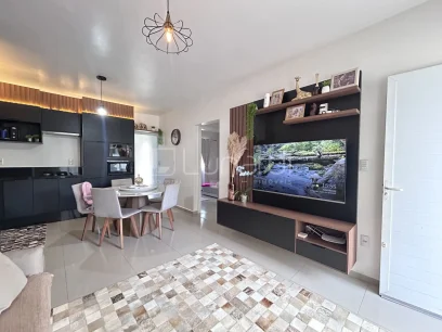 Casa com 2 Dormitórios - Miniatura - Lunardi Imóveis