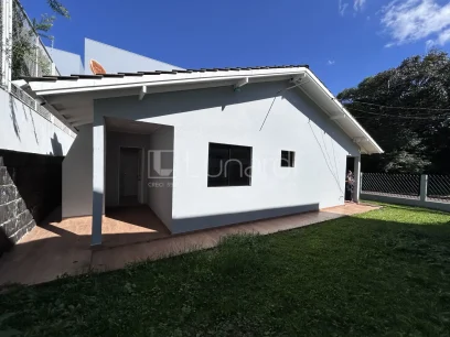 Casa com 3 Dormitórios - Miniatura - Lunardi Imóveis