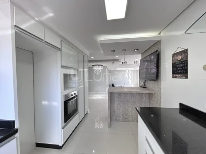 Casa com 3 Dormitórios - Miniatura - Lunardi Imóveis