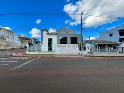 Casa com 3 Dormitórios - Miniatura - Lunardi Imóveis