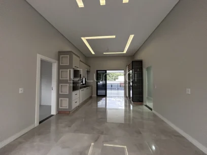 Casa com 3 Dormitórios - Miniatura - Lunardi Imóveis