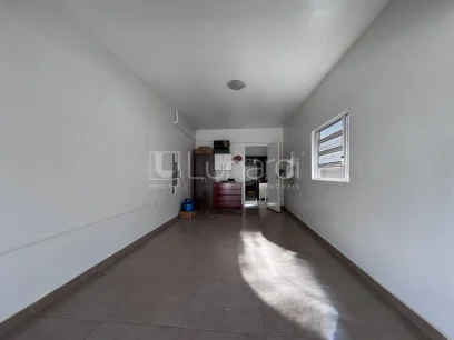 Casa com 3 Dormitórios - Miniatura - Lunardi Imóveis